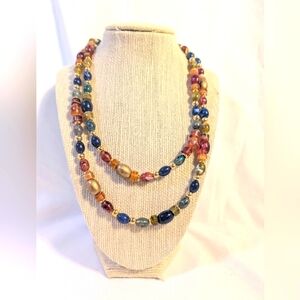 VINTAGE LCI LIZ CLAIBORNE BEADED COLORFUL LUCITE GOLD TONE NECKLACE HOOK CLOSURE
